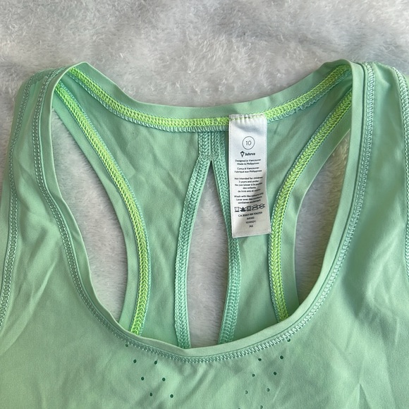 Ivivva by lululemon mint green flowing tank top size 10 - Picture 2 of 7
